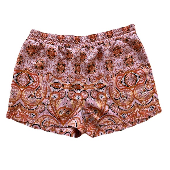 BCBMaxazria Women's Paisley Print Flowy Vacation Colorful Shorts Size Medium - Picture 2 of 6